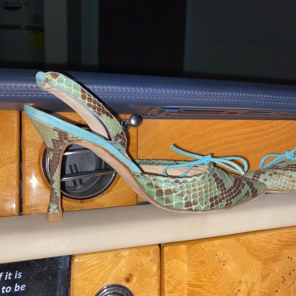 Manolo blahnik kitten heels - Picture 8 of 8